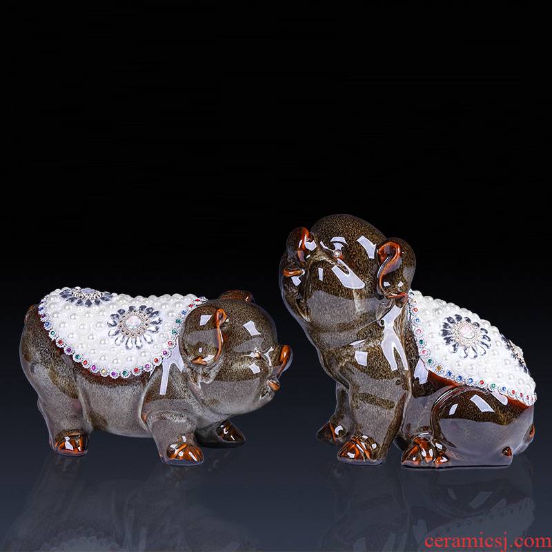 Jingdezhen ceramic blessing pig furnishing articles, lovely creative sitting room rich ancient frame study of the Chinese style decoration