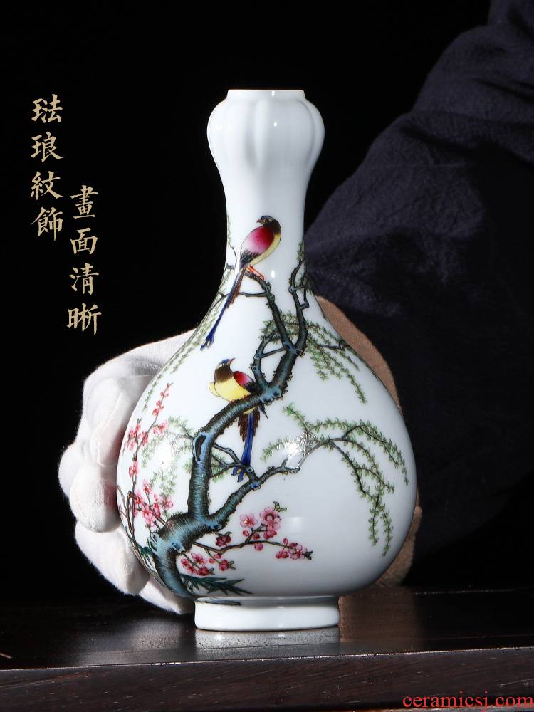 Jia lage YangShiQi the qing qianlong spring apricot and name LiuYan figure garlic bottles of jingdezhen porcelain desktop furnishing articles