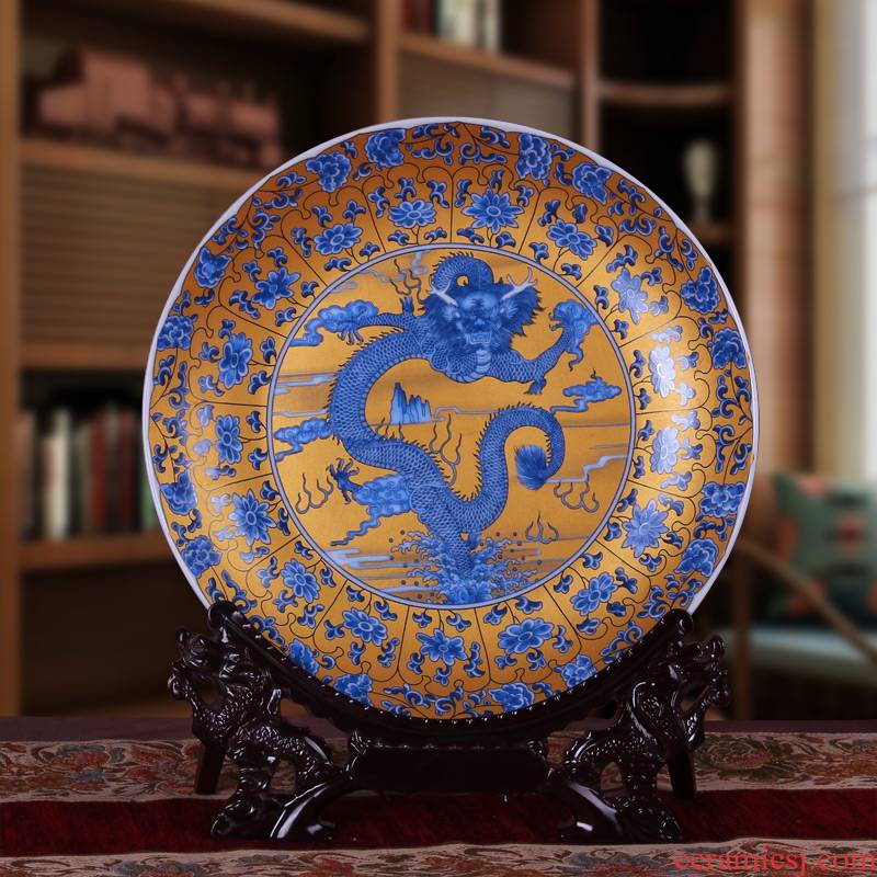 Jingdezhen ceramics sit hang dish plate decoration plate of TV setting wall furnishing articles blue and white porcelain household act the role ofing is tasted