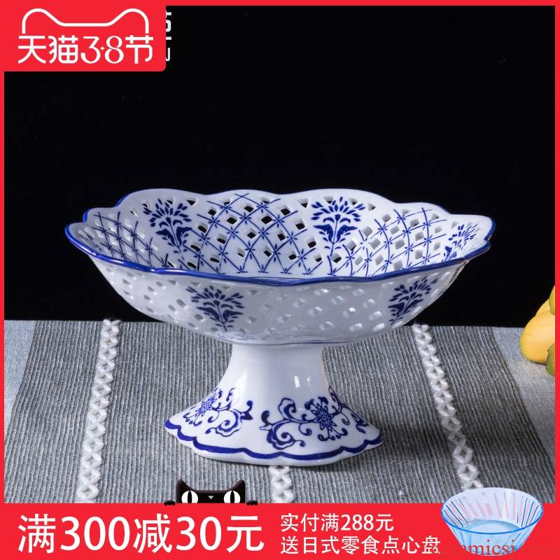 Blue and white porcelain tribute household large sitting room tea table of fruit compote Chinese tall hollow out snacks compote