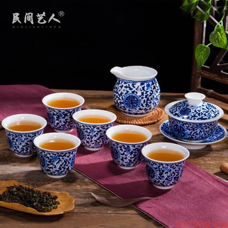 Jingdezhen ceramic hand - made tea set suit household kung fu tea tureen of blue and white porcelain tea cups of a complete set of tea