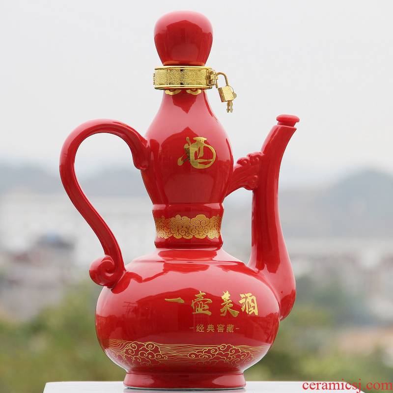 Hip flask 5 jins of jingdezhen ceramic household seal with large capacity kettle Chinese white wine wine wine in the style of the ancients