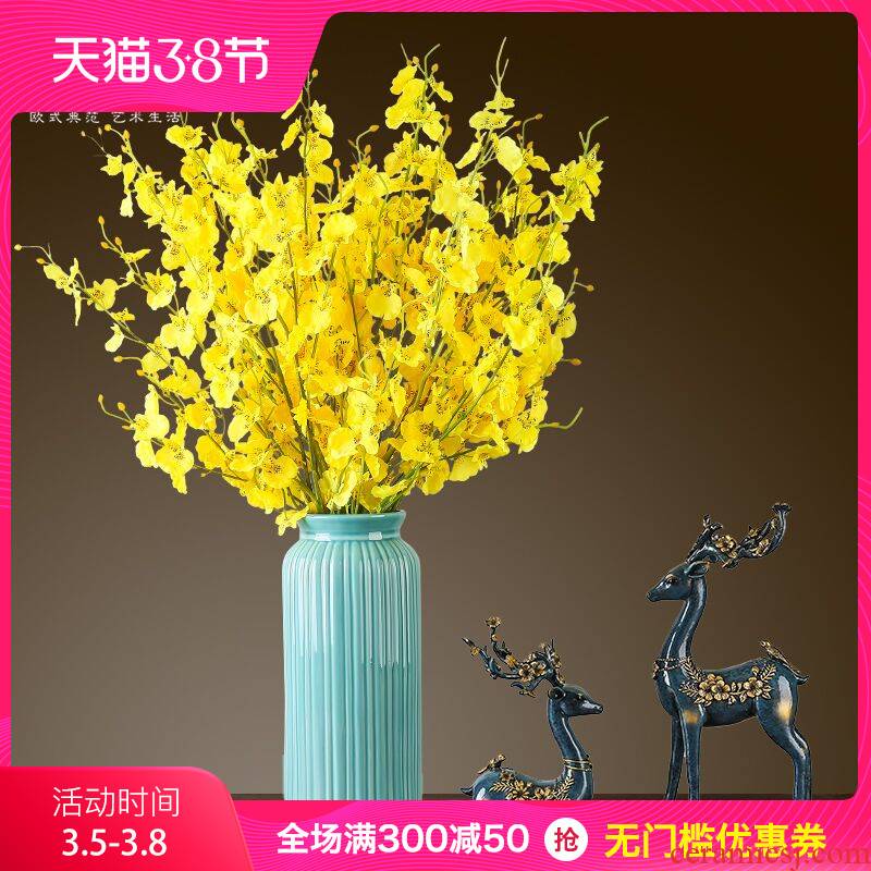 European furnishing articles ceramic simulation flowers, dry flower vases, I and contracted creative living room TV cabinet table vase