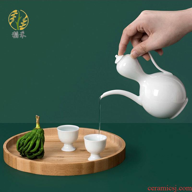 Jingdezhen ceramic wine suits for shadow celadon pot of Chinese liquor cup archaize year of the rat holiday gift gift boxes