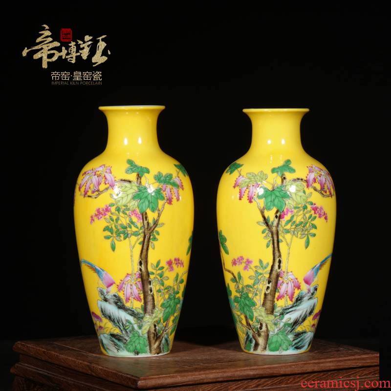 Jingdezhen ceramic mini floret bottle opener furnishing articles antique hand - made painting of flowers and yellow enamel enamel vase gift