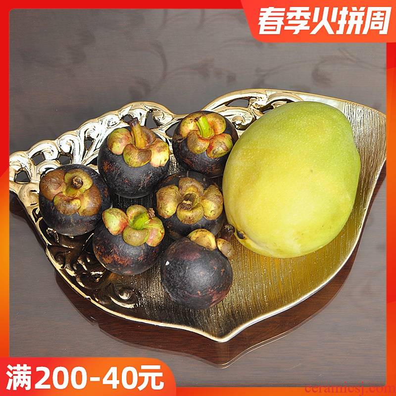 Creative hollow ceramic compote Europe type dry compote of fruit snacks plate of melon seeds dish tray candy dish bowl