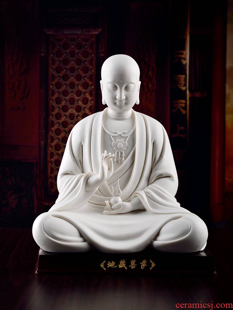 Yutang dai dehua white porcelain earth treasure bodhisattva statute to occupy the home furnishing articles ceramic tucked away like a cave