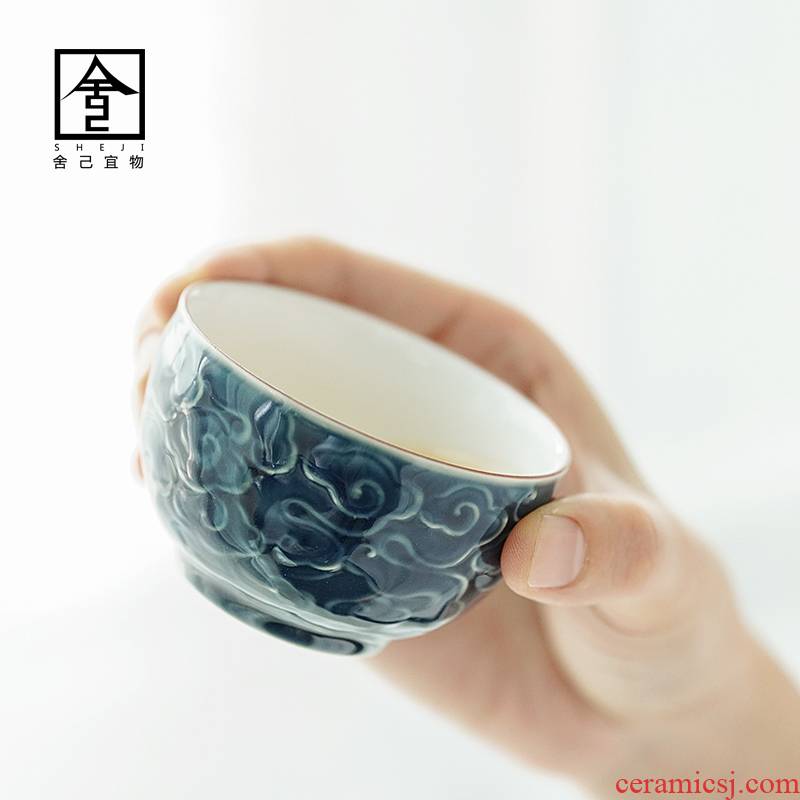 Pure manual embossment master cup sample tea cup single CPU jingdezhen ceramic white porcelain kunfu tea cup single tea sets