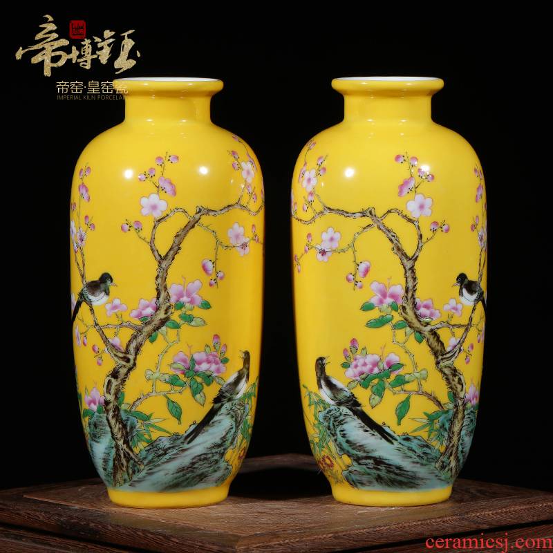 Jingdezhen porcelain furnishing articles yellow glazed colored enamel hand - made ceramic vase and flowers and birds take floret bottle of flower restoring ancient ways