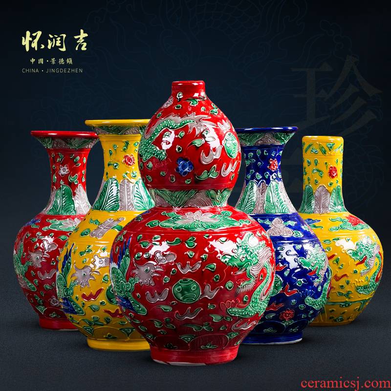 Jingdezhen carved antique vase colored enamel vase contracted and I Chinese style household porch TV ark, furnishing articles