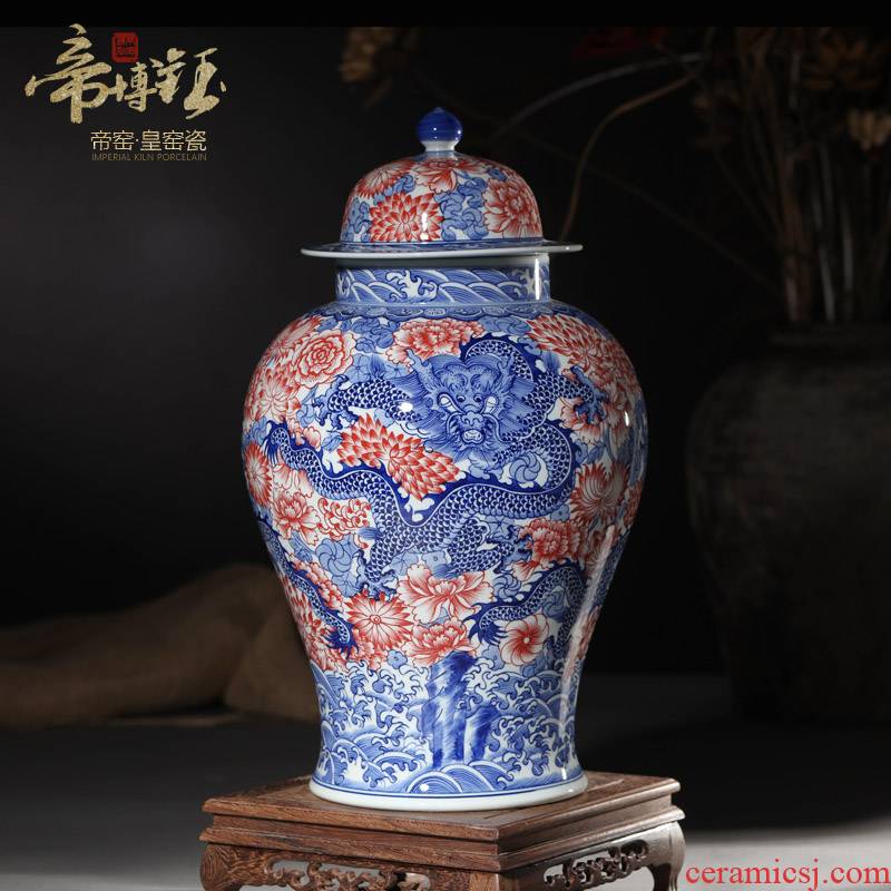 Antique hand - made porcelain of jingdezhen ceramics youligong red dragon wear a flower is the general pot of Chinese style living room home furnishing articles
