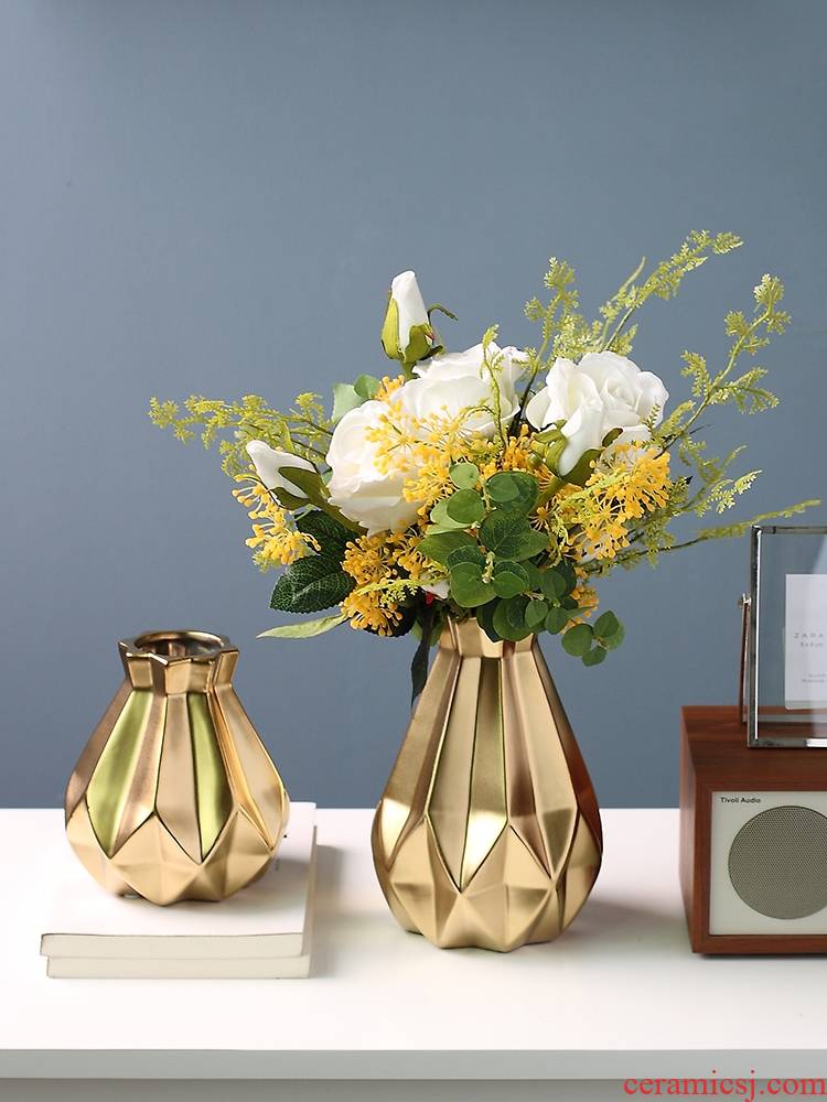 Nordic light key-2 luxury gold ceramic dry flower floret bottle home furnishing articles sitting room tea table table creative flower arrangement