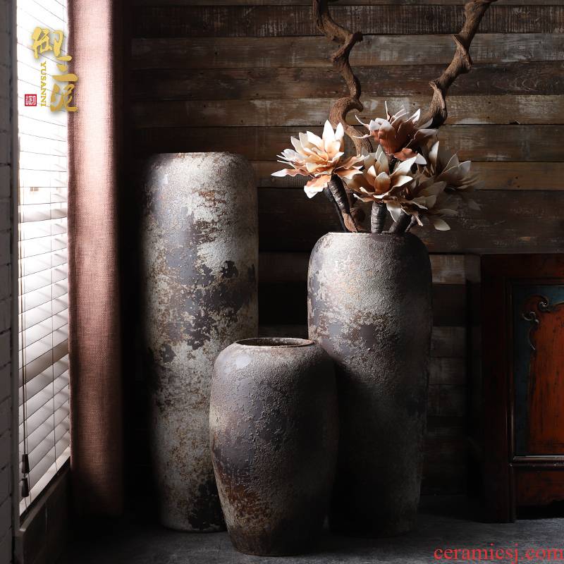 Retro ceramic vases, flower arrangement sitting room place I and contracted large ground vase floral decoration villa garden