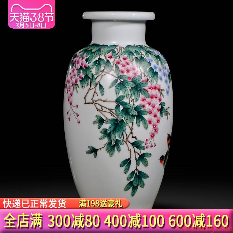 Famous master of jingdezhen ceramics hand - made enamel vase sabingga sukdun dergici jimbi Chinese sitting room adornment is placed