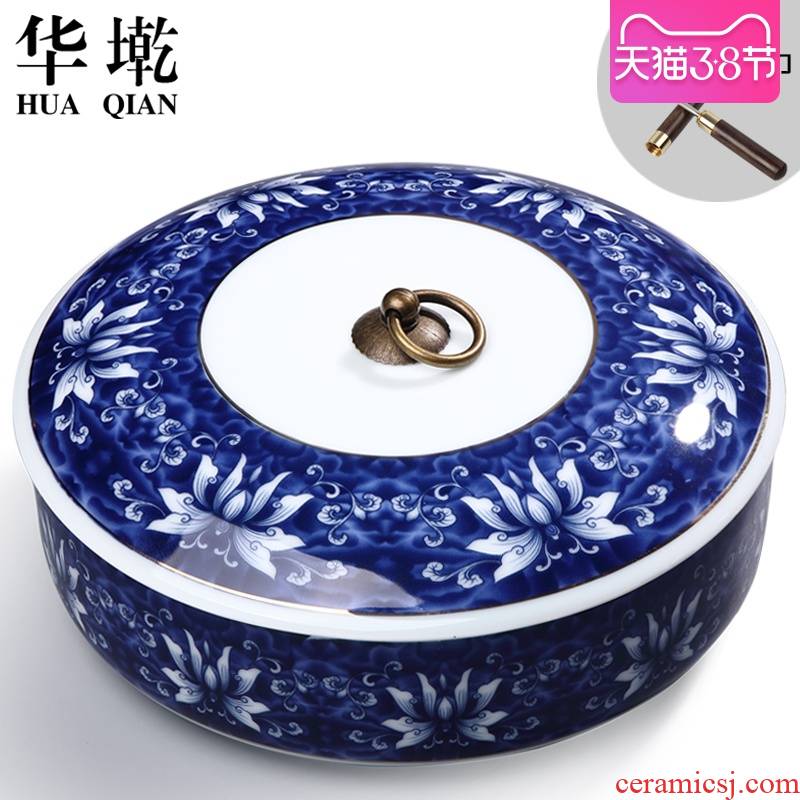 China Qian blue and white porcelain tea pot large puer tea cake store POTS and POTS ceramic tea caddy fixings tea to wash