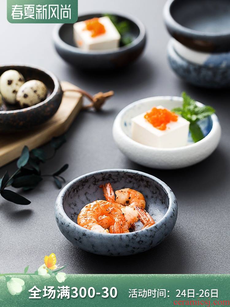 Japanese ceramics seasoning sauce dish household creative three - dimensional soy sauce dish dip disc hotel restaurant tableware artistic conception of the food