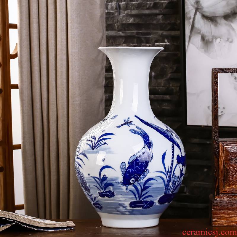 Jingdezhen ceramics hand - made household adornment blue and white porcelain vase carving handicraft sitting room ark, furnishing articles