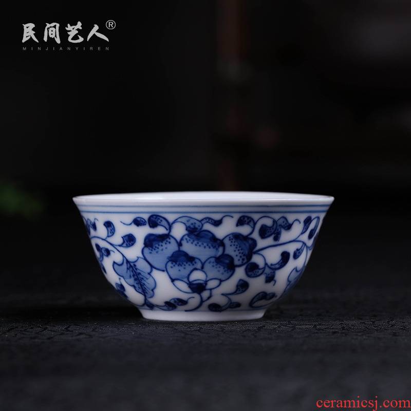 Jingdezhen ceramic masters cup kung fu tea cups small blue and white tea tea set sample tea cup bowl hand - made personal single CPU