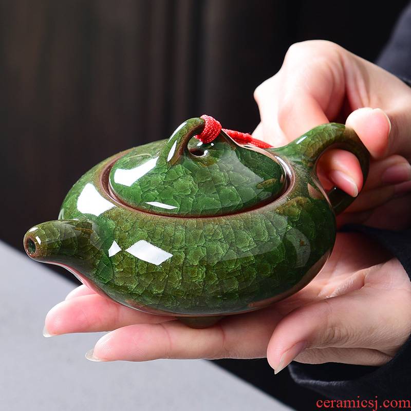 A good laugh, malachite green, ice crack glaze household ice crack ceramic teapot kung fu tea set single pot of xi shi zero with the teapot