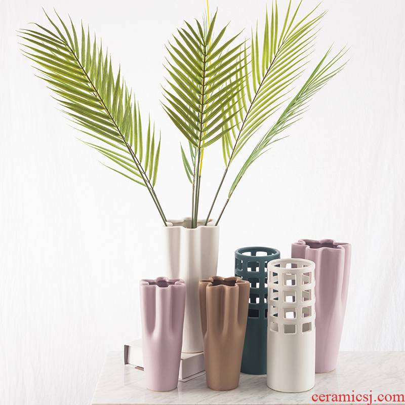 Creative matte enrolled porcelain vase Nordic INS wind flower arranging small sitting room pure and fresh and furnishing articles household table dry flower adornment