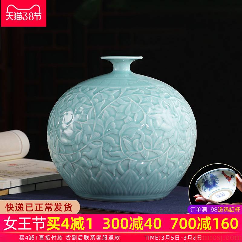 Jingdezhen porcelain vases, pottery and porcelain furnishing articles green glaze manual relief porcelain of modern Chinese style is contracted household ornaments