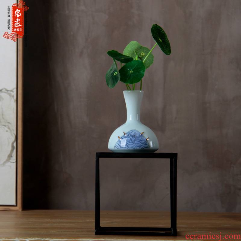Jingdezhen ceramics flower implement Chinese penjing flower arranging, small white porcelain wine crafts home decoration