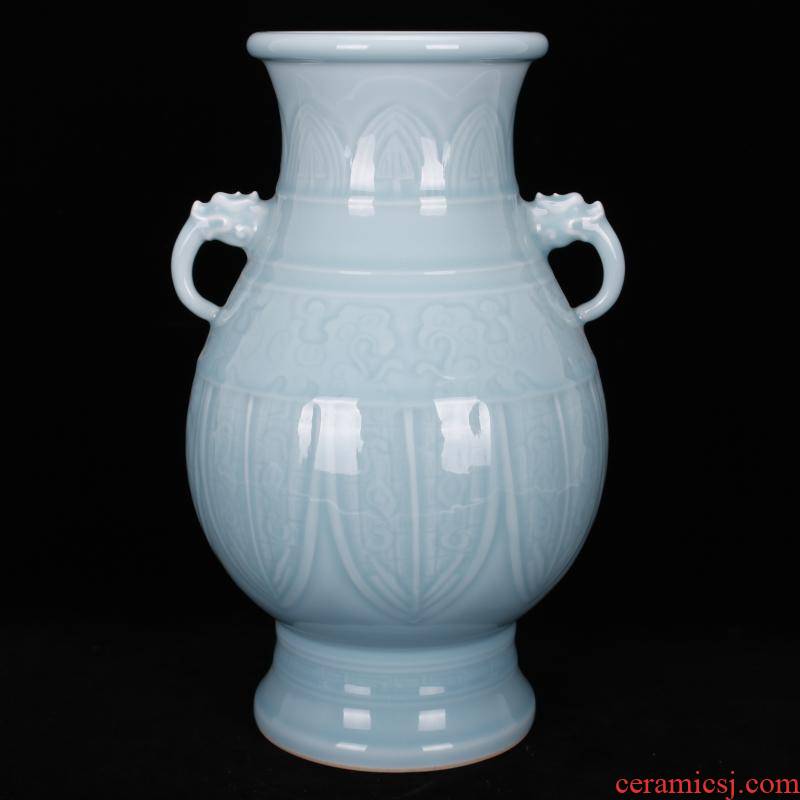 Jingdezhen imitation of the yongzheng emperor qianlong antique antique shadow blue glaze carving vase Chinese style restoring ancient ways household adornment furnishing articles