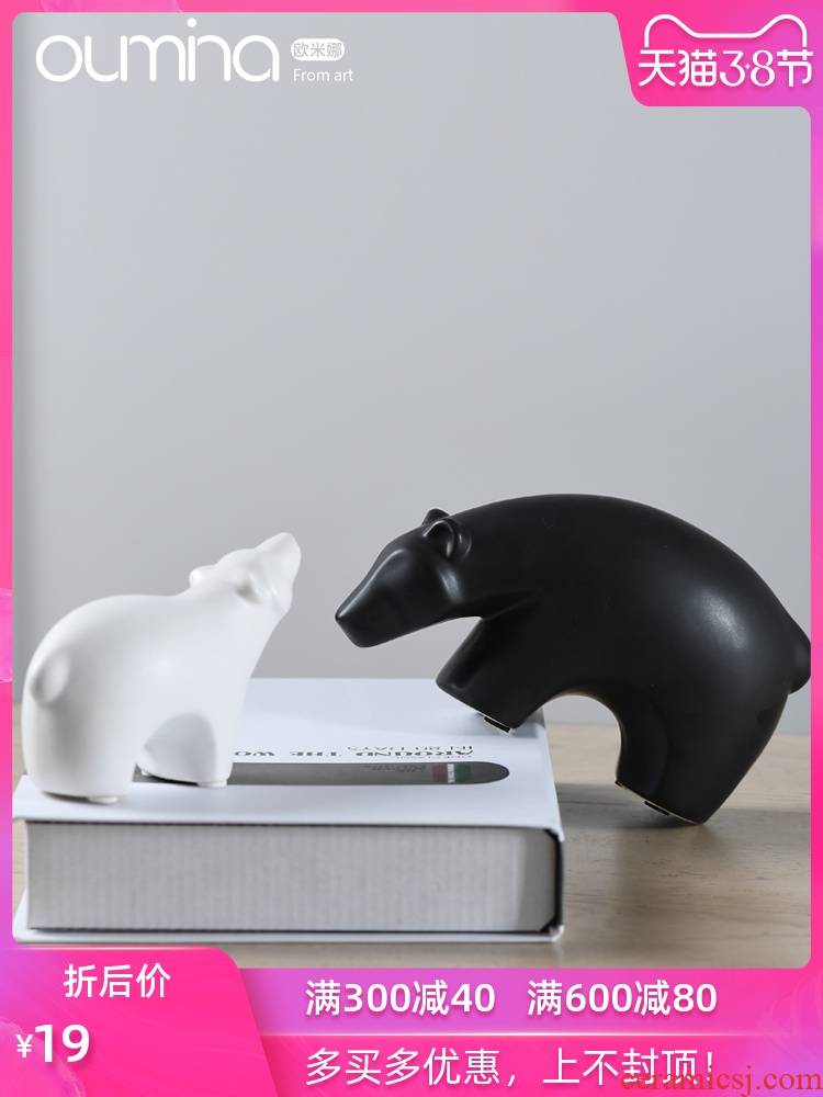 Furnishing articles of desk bookcase home decoration decoration bear Scandinavian ceramic soft outfit domestic act the role ofing fashion creative gift