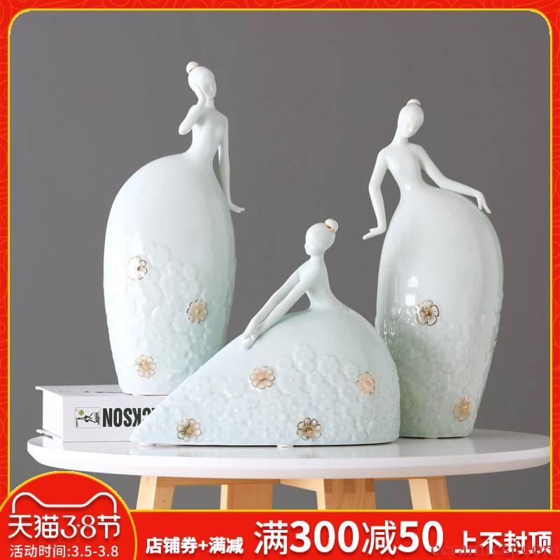 Creative European modern home decoration ceramic ballet girl character furnishing articles of TV ark, wine porch decoration