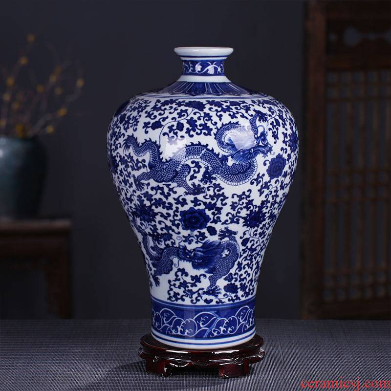Jingdezhen ceramics glaze dragon under the blue and white porcelain vases, flower arrangement archaize sitting room rich ancient frame of Chinese style household furnishing articles