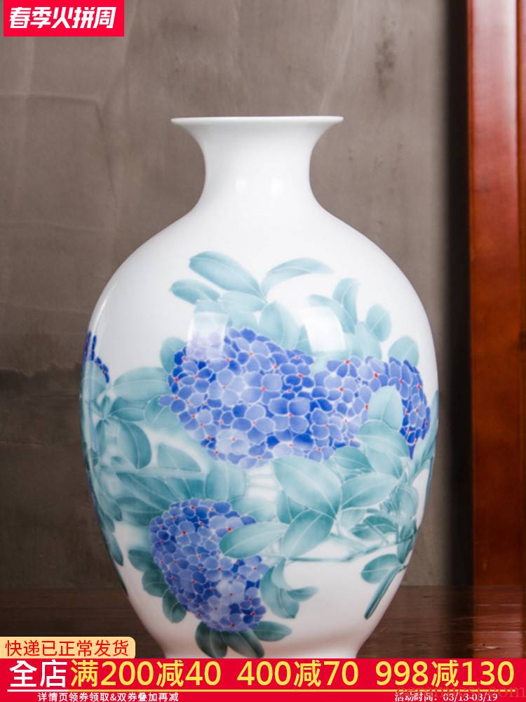Famous master of jingdezhen ceramics, vases, flower arranging Chinese style is I and contracted household wine sitting room adornment is placed