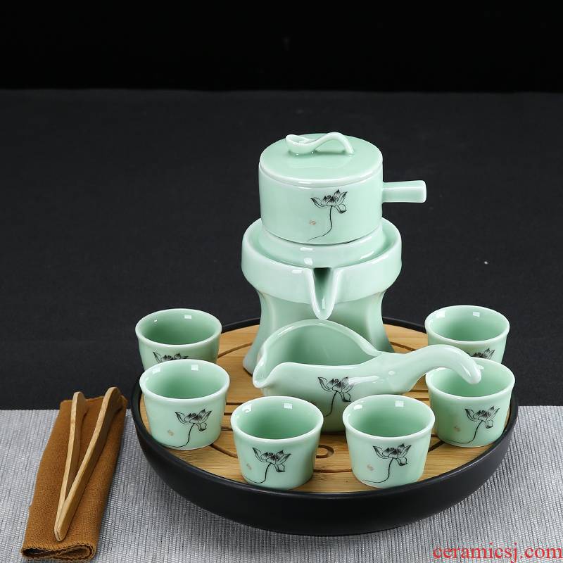 Celadon kung fu tea set automatically suit, black pottery home lazy fit the hot tea ware ceramic cups, tea tray