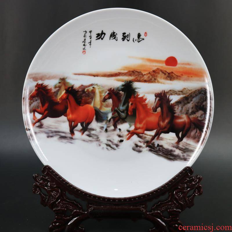 Archaize of jingdezhen porcelain the qing qianlong new horse to successful map porcelain plate of Chinese style restoring ancient ways household adornment furnishing articles