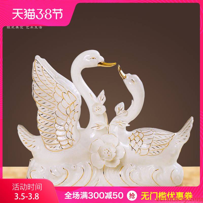 Mr. Ceramics white swan animal furnishing articles of handicraft wedding gift European - style home sitting room adornment is placed