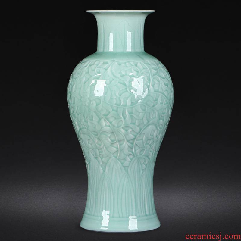 Jingdezhen ceramics antique green glaze carving vase furnishing articles sitting room flower arranging Chinese style household decoration gifts