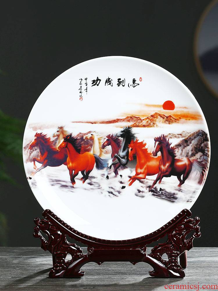 Jingdezhen ceramics decoration hanging dish by dish of Chinese style household porch wine rich ancient frame crafts office