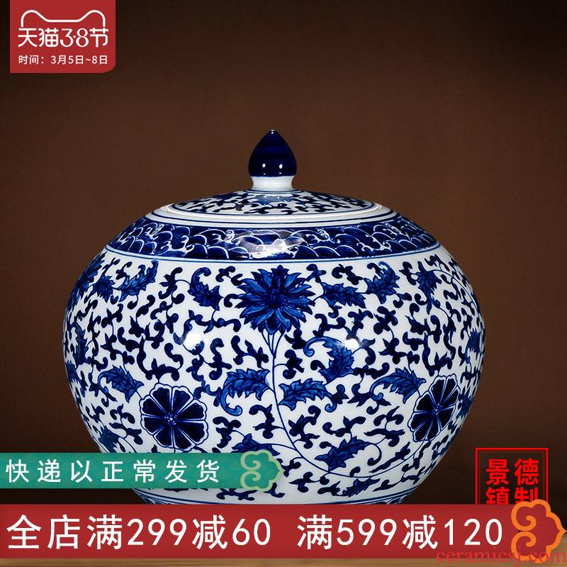 Jingdezhen ceramic antique hand - made of blue and white porcelain vase furnishing articles cover pot of Chinese style living room home decoration storage tank