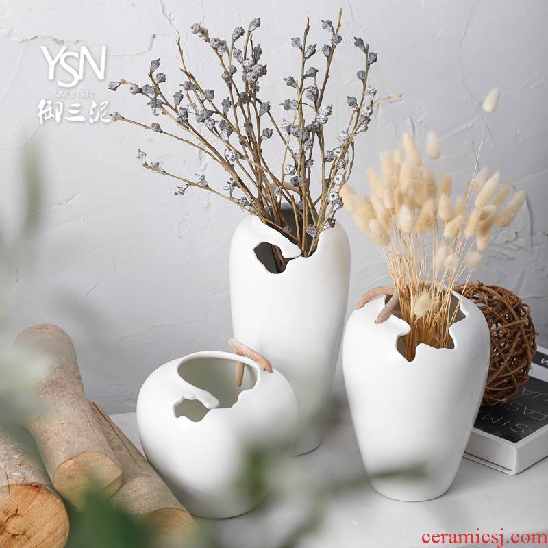 Ceramic dry flower white vase floral decoration is I and contracted sitting room creative household adornment flower arranging furnishing articles