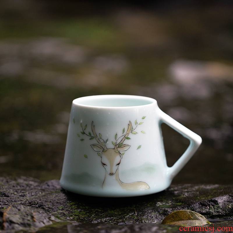 Landscape between the fawn hand - made jingdezhen ceramic keller cup children male couples cup custom art express it in animals