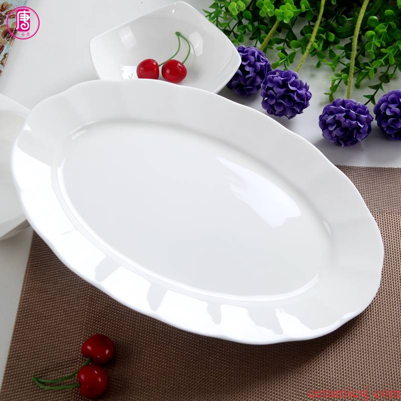 Yipin Tang Jiayong fish ipads porcelain plate 12 inch ceramic oval platter contracted and pure white fish dishes