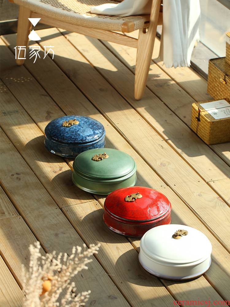 The Wu family fang xian choi puer tea pot large ceramic tea pot and POTS of tea cake store receives the ceramic pot