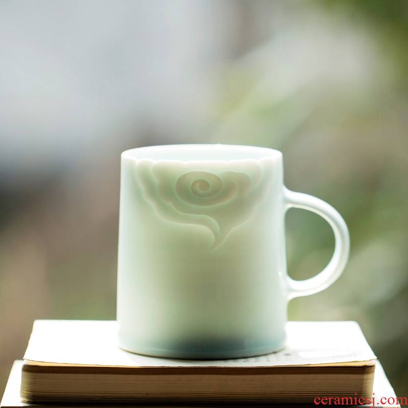 Landscape clouds, hand made cup hand - carved ceramic mugs creative cup private gifts to the custom
