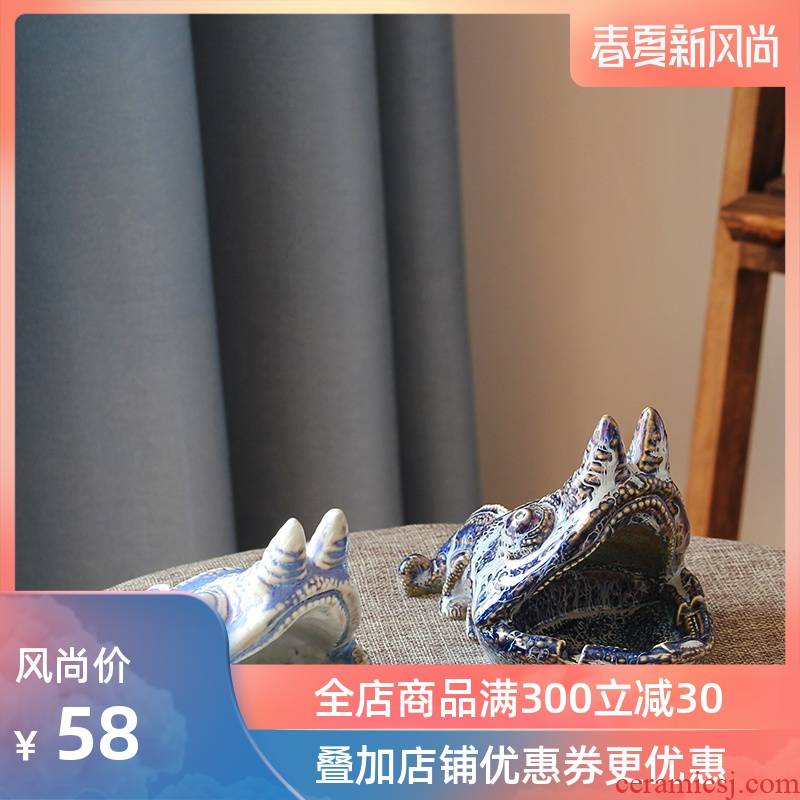 Ceramic ashtray creative move lizard household practical adornment modelling furnishing articles