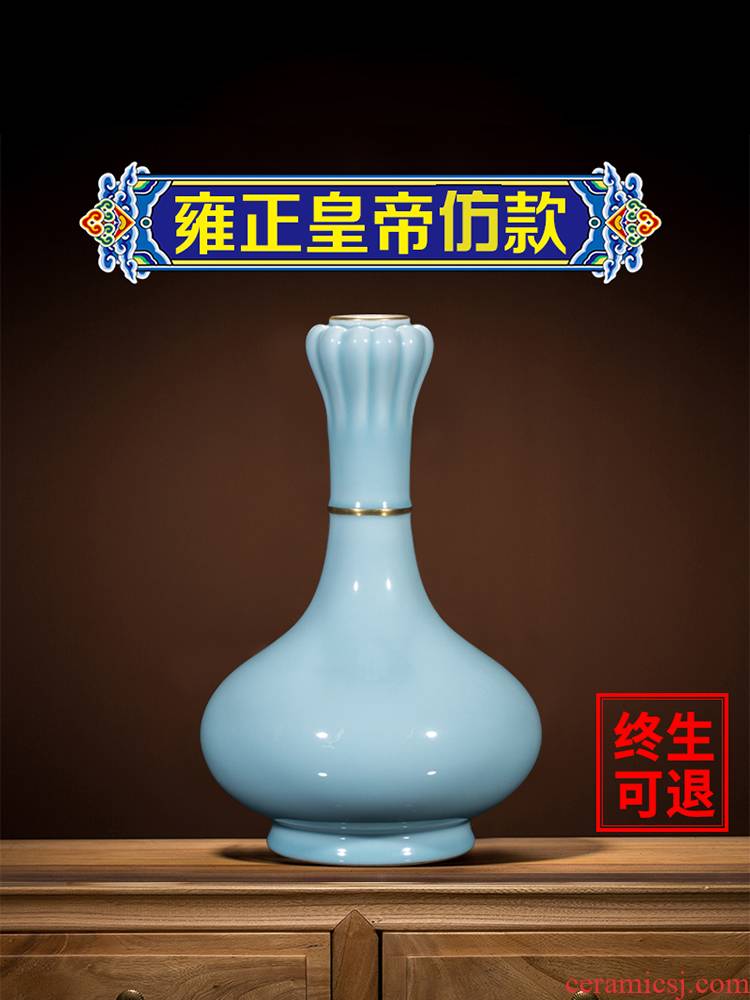 Jingdezhen ceramic vase is placed the new Chinese style is I and contracted archaize sitting room rich ancient frame garlic bottle porcelain vases
