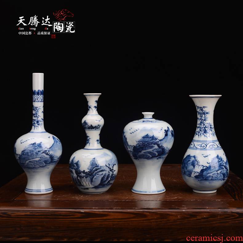 Jingdezhen ceramic vase furnishing articles sitting room dry flower flower flower arranging Chinese blue and white mini creative floret