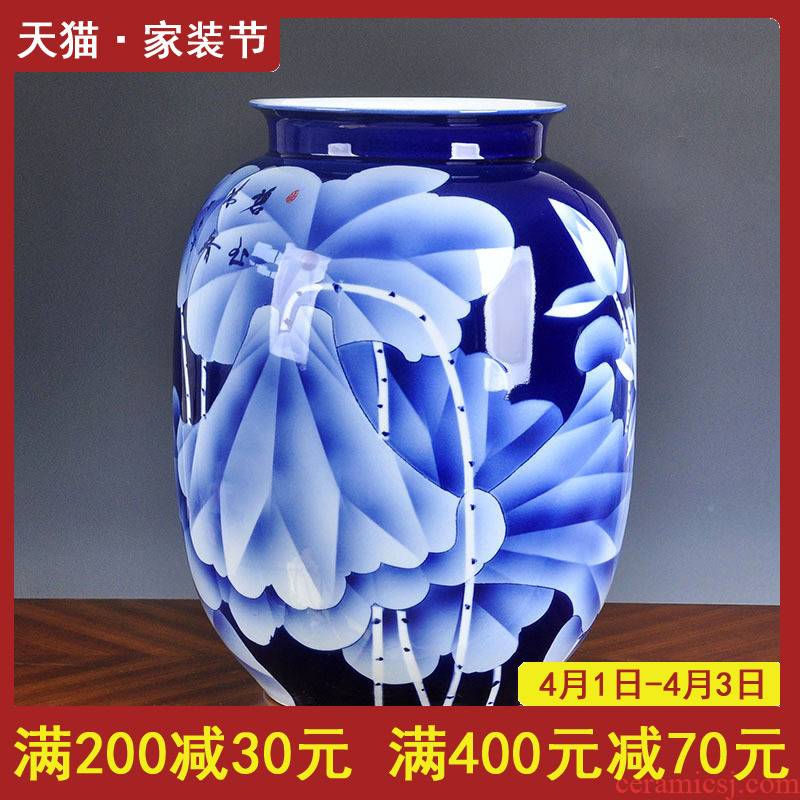 Large wide expressions using furnishing articles hand - made ceramic vase office of new Chinese blue and white porcelain sitting room adornment household act the role ofing is tasted