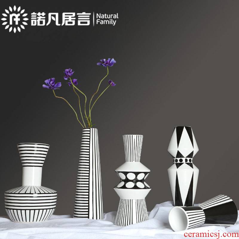 Nordic ceramic vase mesa place dry flower arranging flowers sitting room decoration in hotel American I and contracted creative, black and white