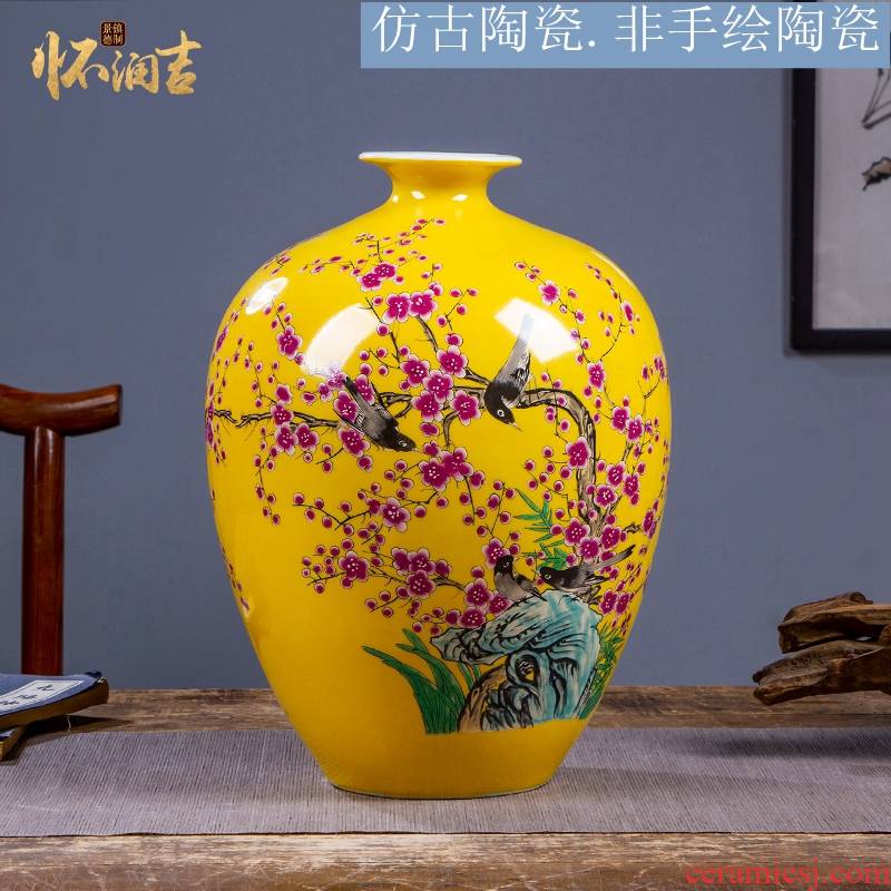 Jingdezhen ceramics vase furnishing articles flower arranging new sitting room of Chinese style household wine antique porcelain decoration process