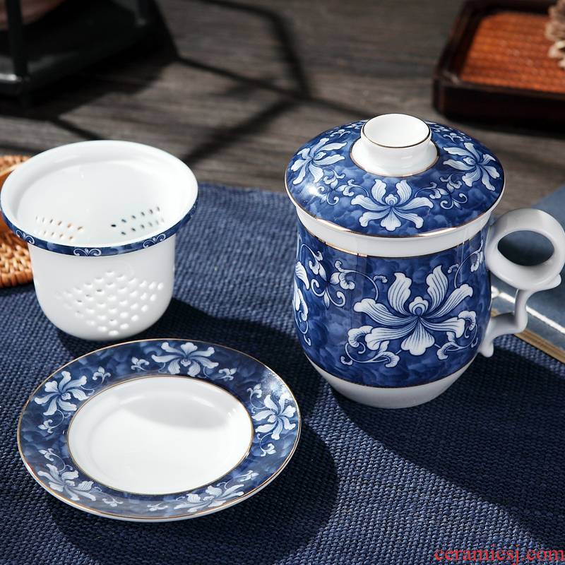 Jingdezhen ceramic cups with cover of blue and white porcelain cup) disc suit mercifully tea cup home office send elders