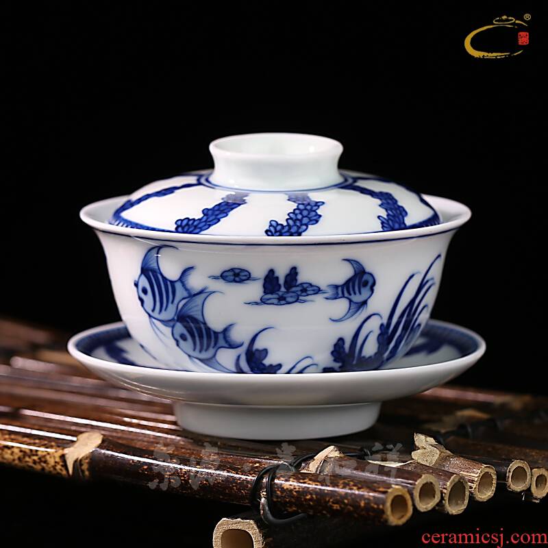 And auspicious hand medium tureen jingdezhen blue And white porcelain tea master checking ceramic three to cover a cup of tea cups